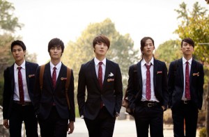 Je me croyais dans un Boys Over Flower ... je m'y croyais vraiment &gt;_&lt;